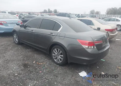 2011 Honda Accord 2.4 Ex-L из США, поврежденный, VIN 1HGCP2F80BA151680